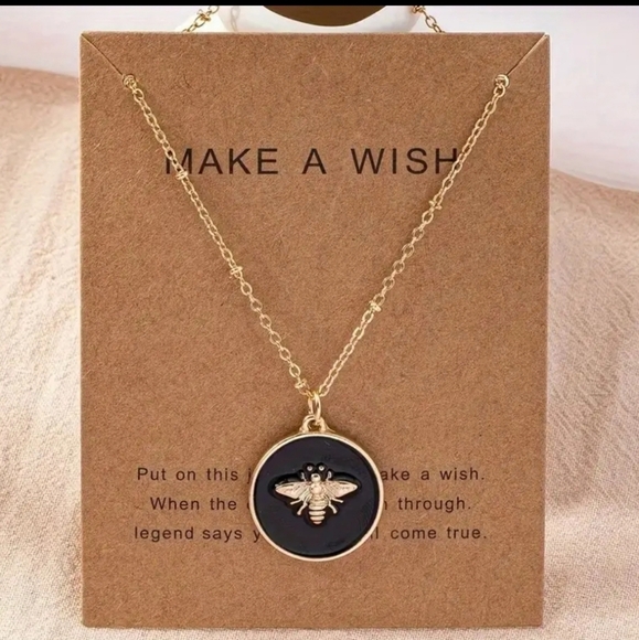 NEW!  Bee Pendant Necklace with “Make a Wish” Card - Picture 4 of 7